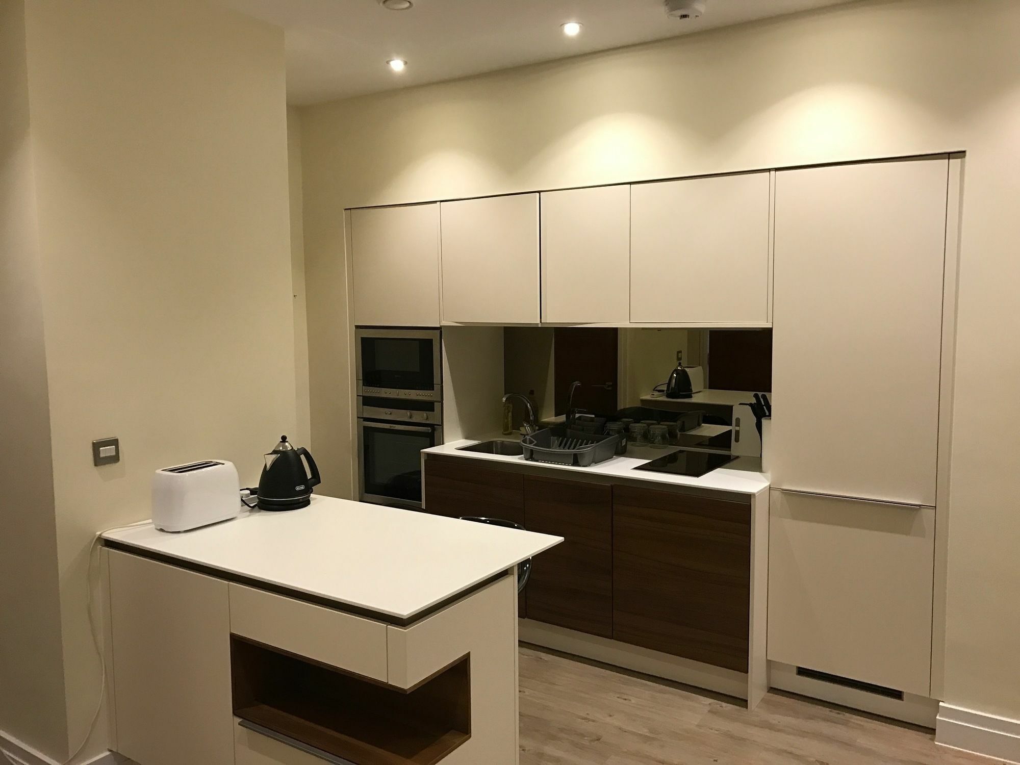 Leamington Spa Serviced Apartments - Villiers House Buitenkant foto
